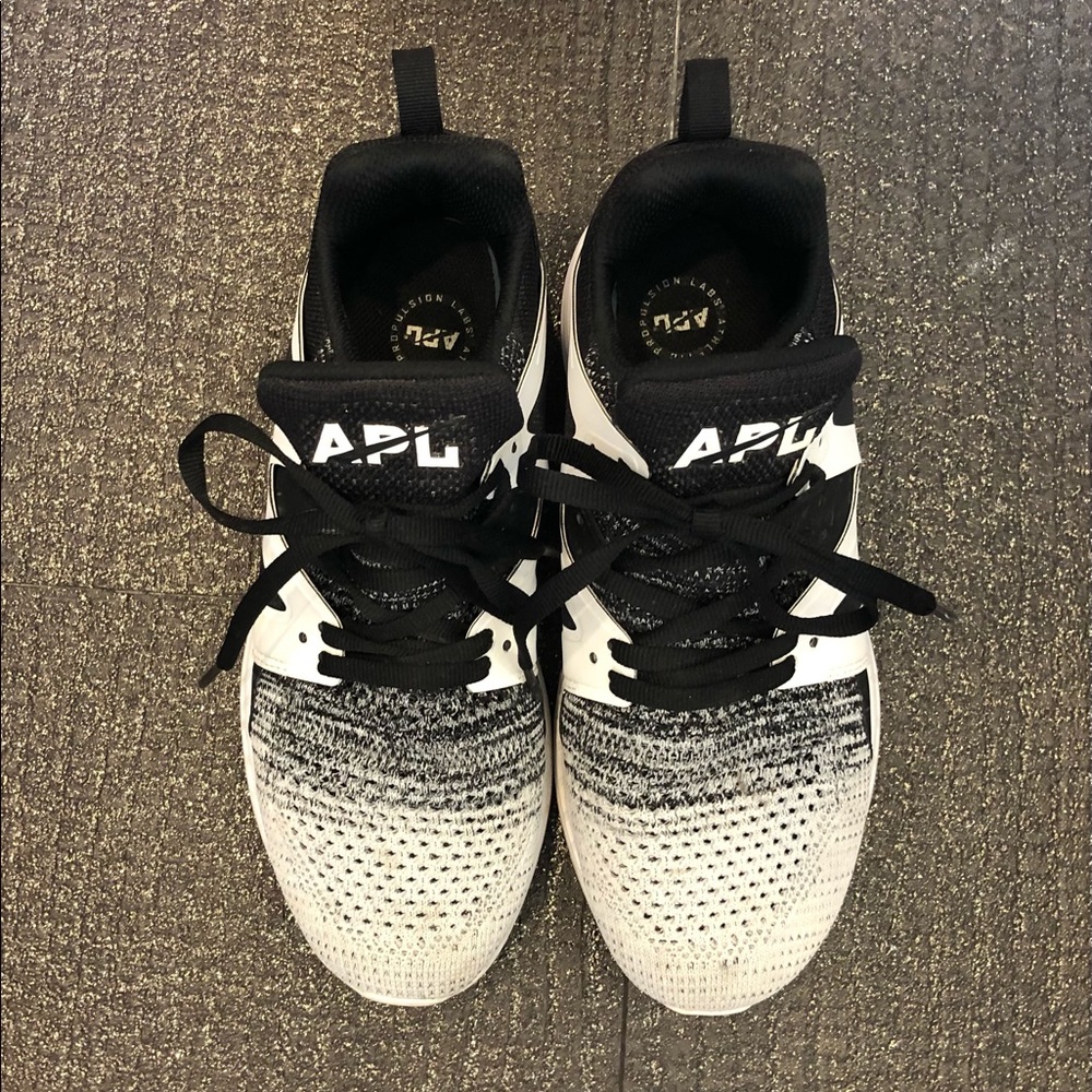 APL Ascend sneakers size 9.5